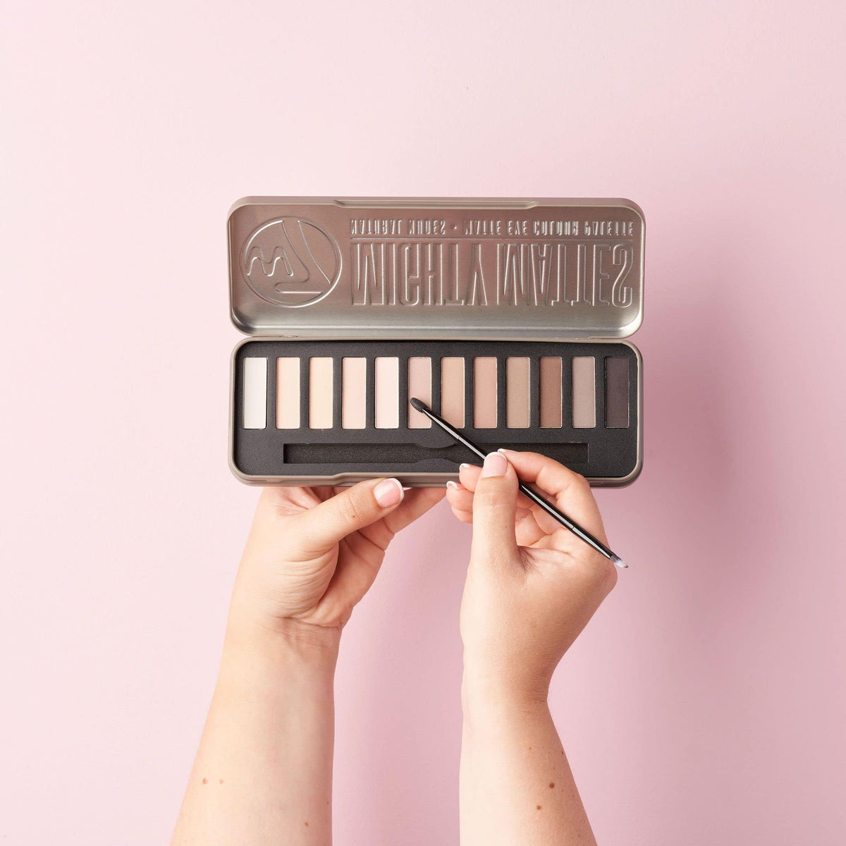 12 Nude Shades Eyeshadow Palette B212792