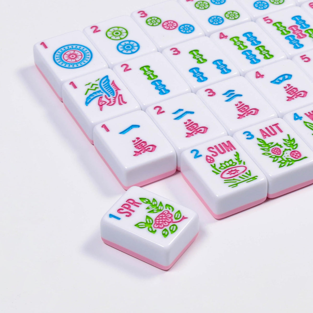 American Mahjong Set with Light Blue Carrying Bag, 166 Pink Engraved Melamine Tiles, 4 Transparent Racks with Pushers P32241
