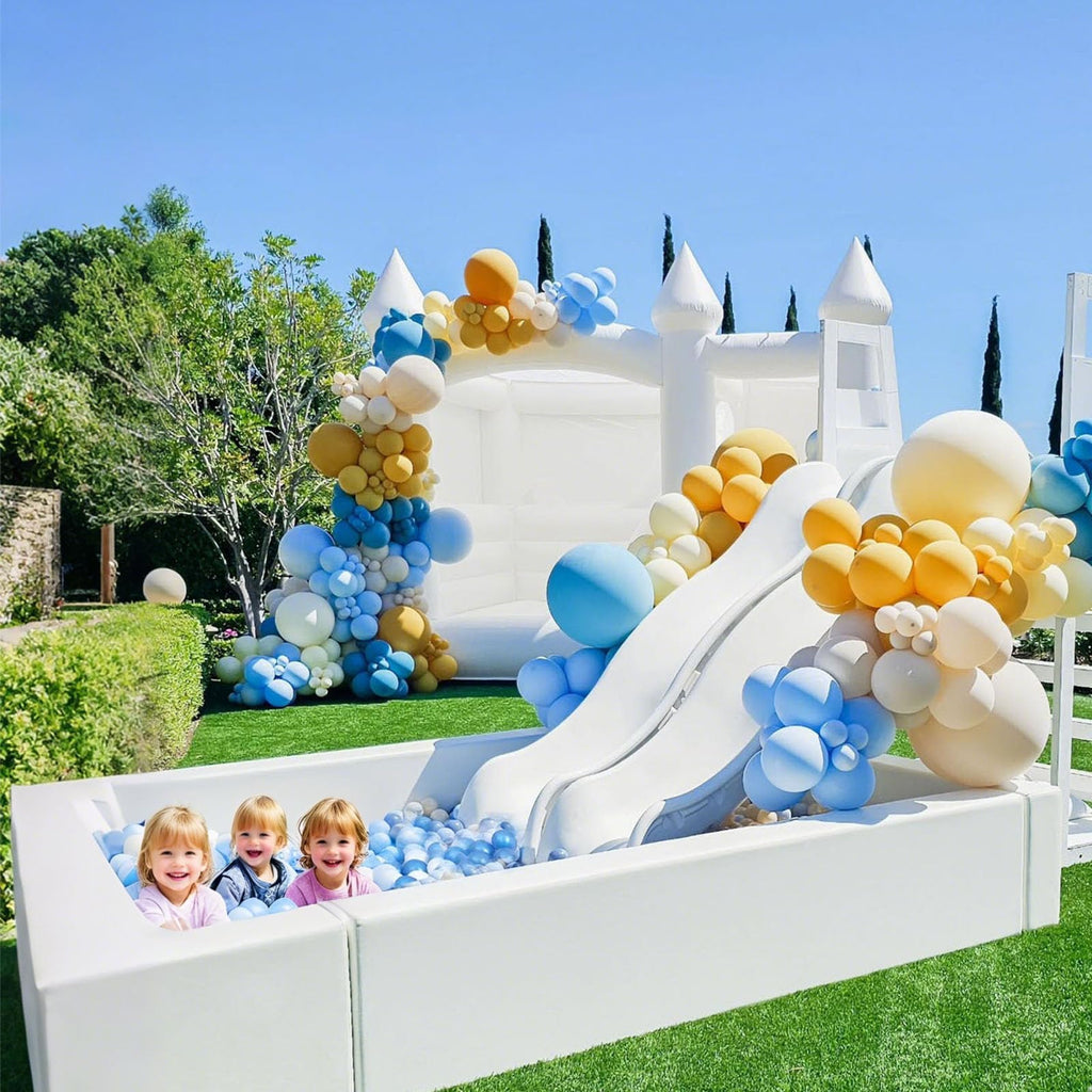 100 Balls Plastic Ball Pit Balls E988107